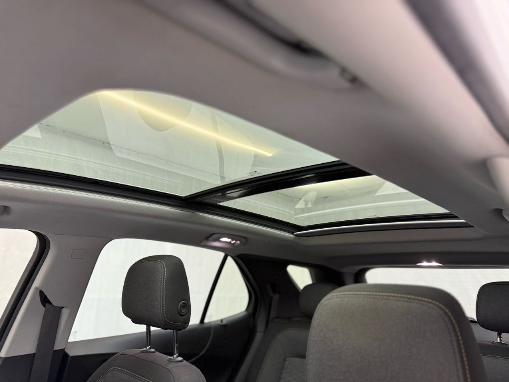 2018 Chevrolet Equinox Image 13