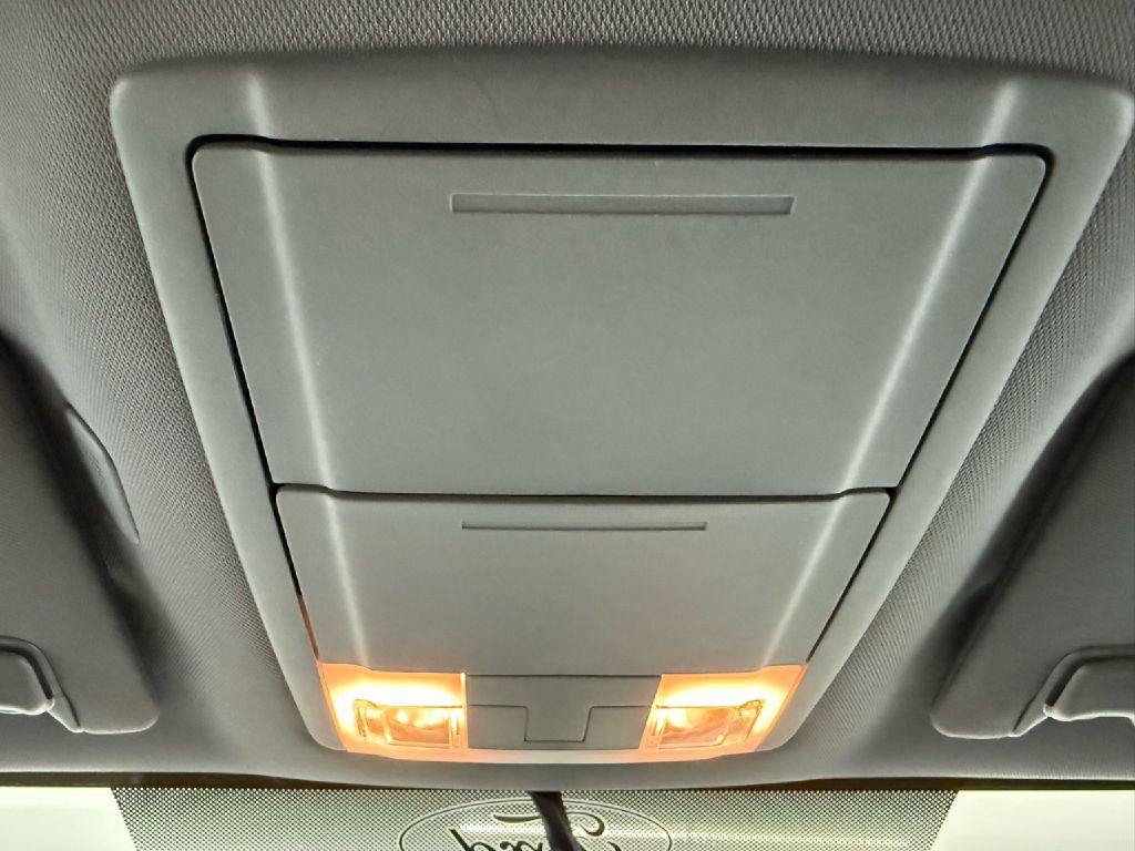 2014 Ford F-150 Image 20