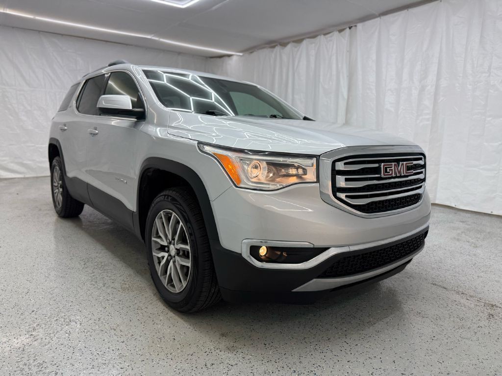 2018 GMC Acadia Image 1