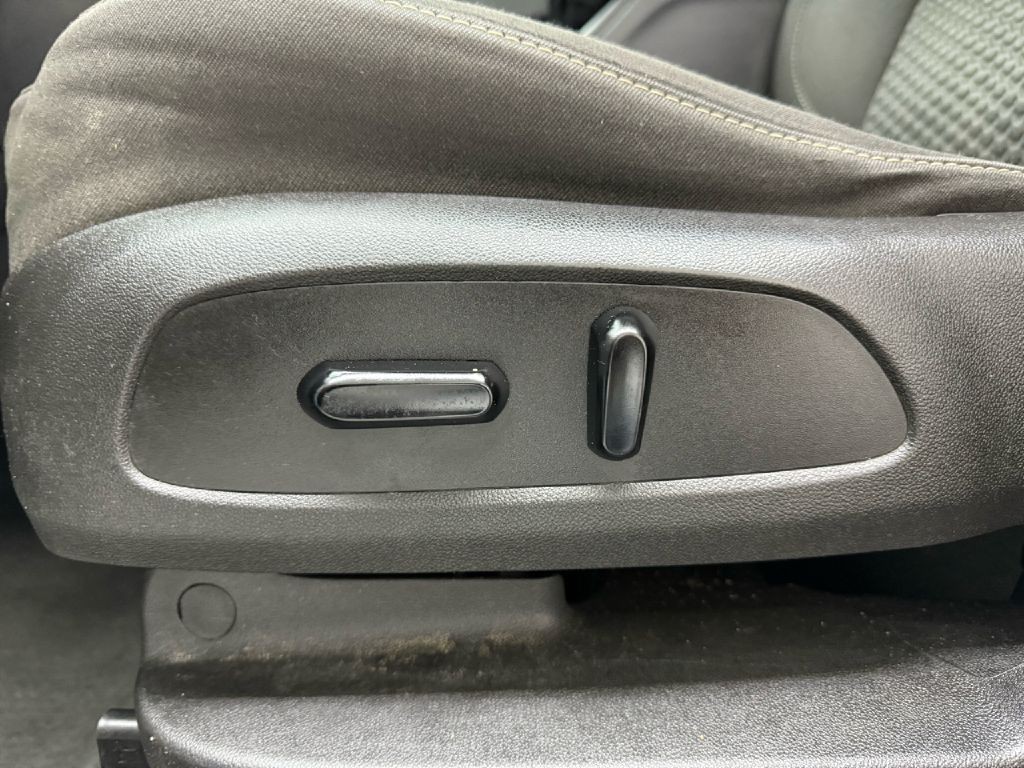 2018 GMC Acadia Image 10