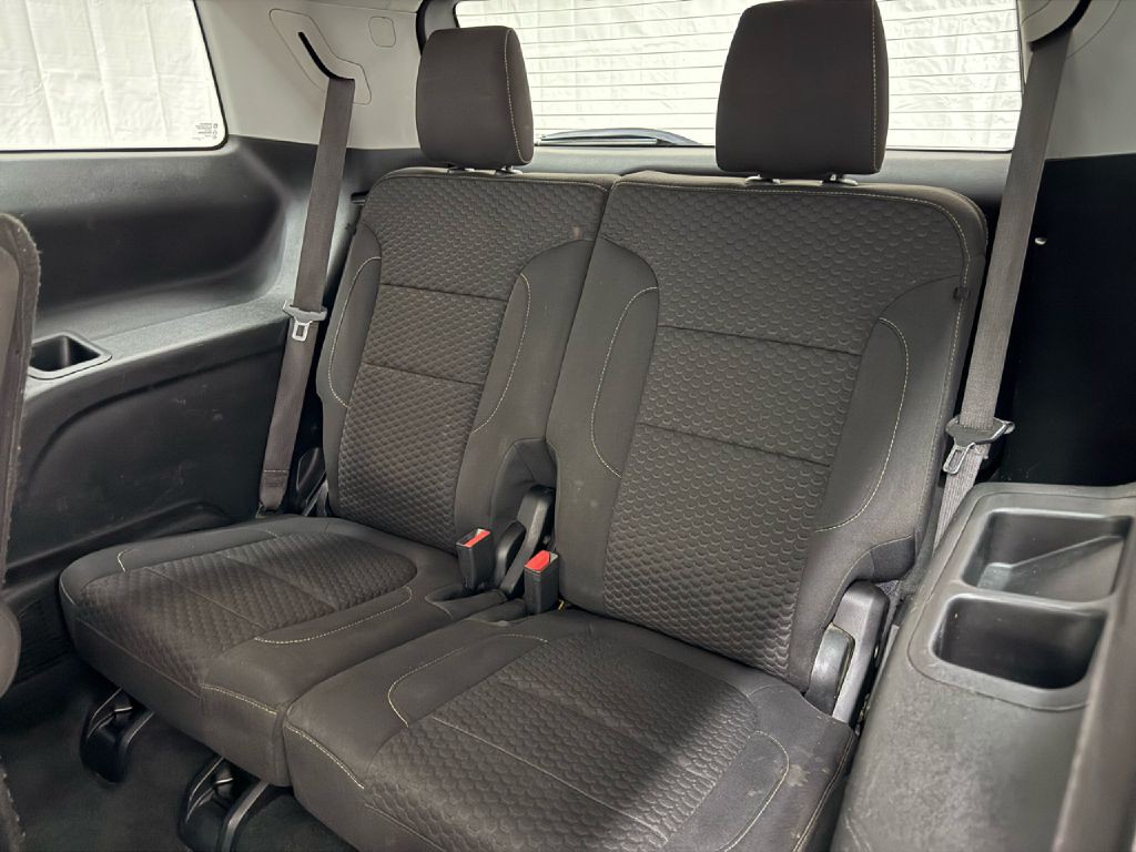 2018 GMC Acadia Image 24