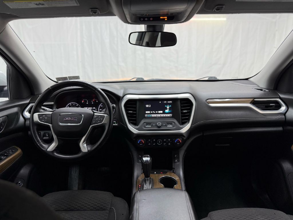 2018 GMC Acadia Image 25