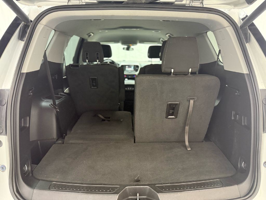 2018 GMC Acadia Image 28