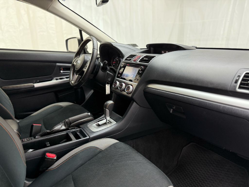 2016 Subaru Crosstrek Image 38