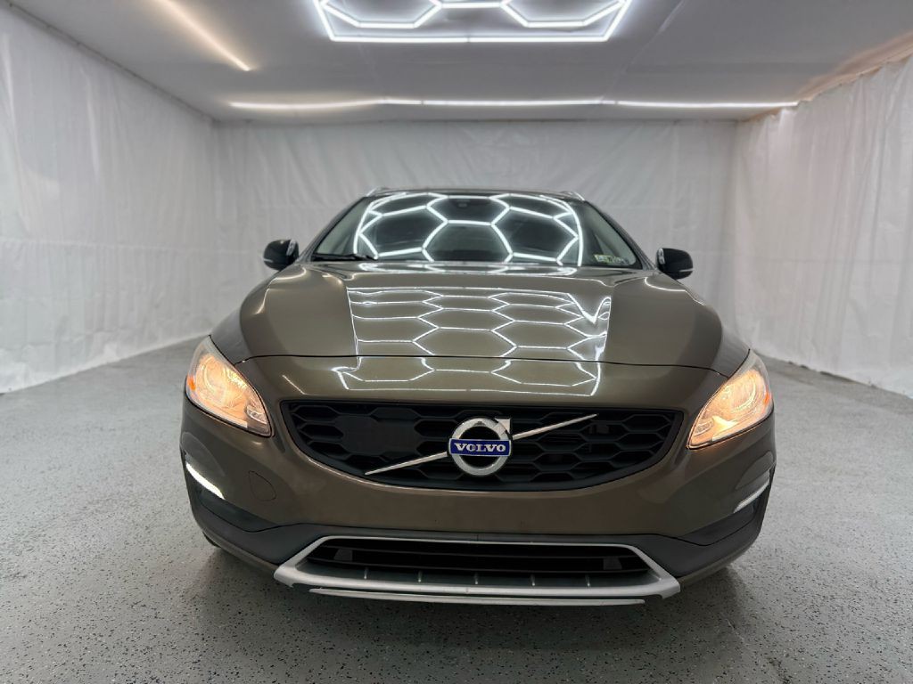 2016 Volvo V60 Image 8