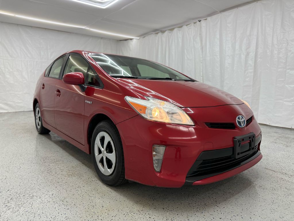 2013 Toyota Prius Image 3