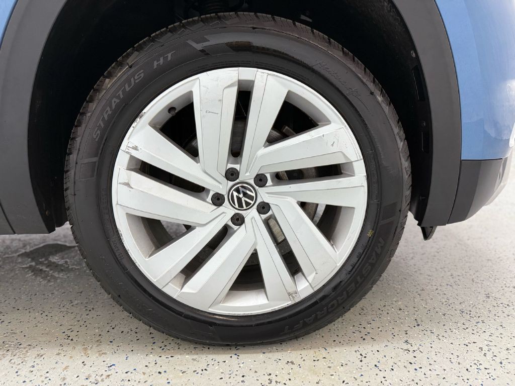 2020 Volkswagen Atlas Cross Sport Image 33