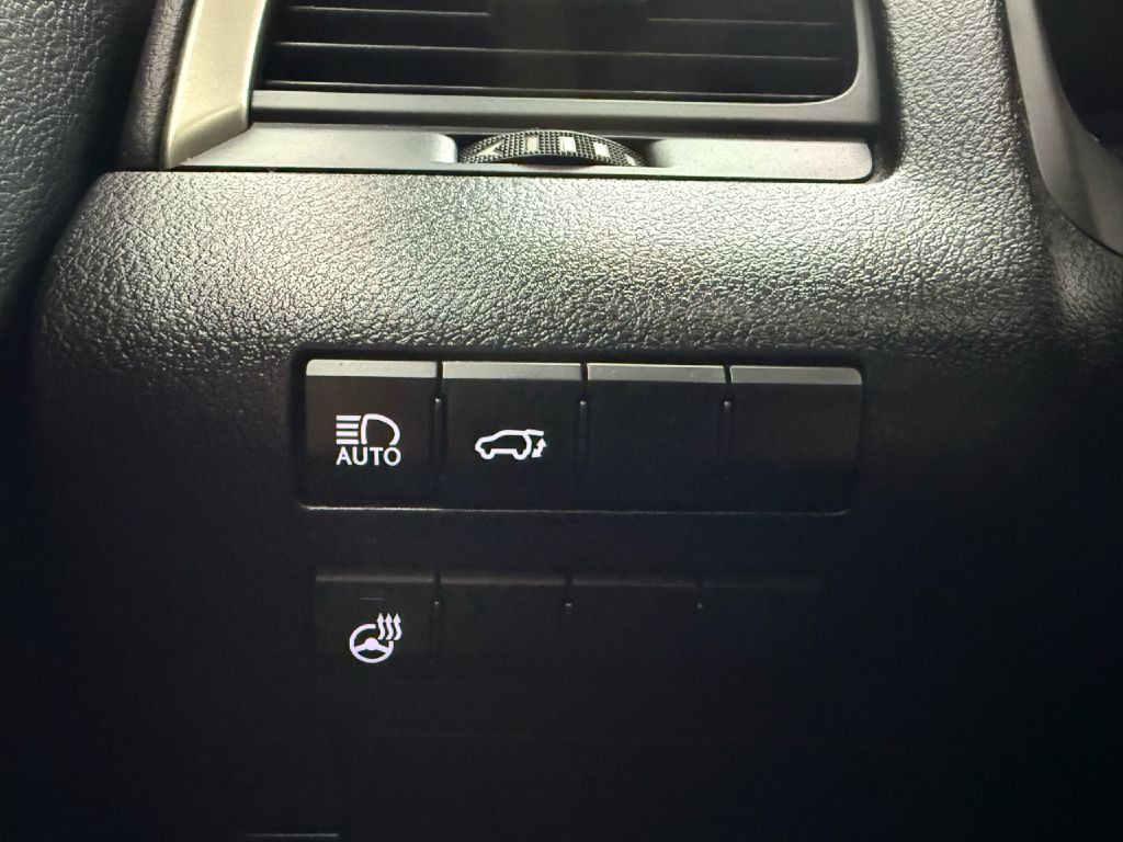 2021 Lexus RX Image 23