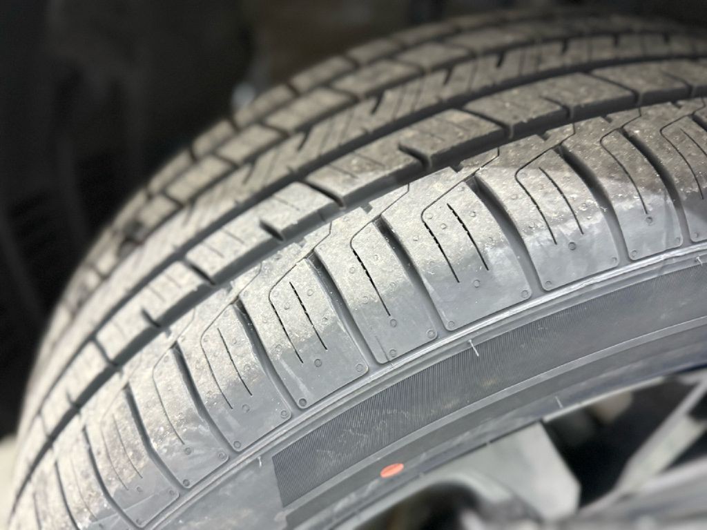 2021 Lexus RX Image 33