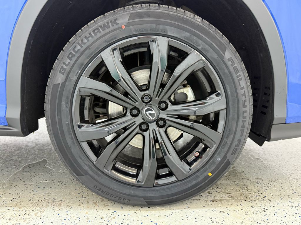 2021 Lexus RX Image 36