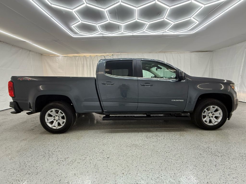 2015 Chevrolet Colorado Image 2