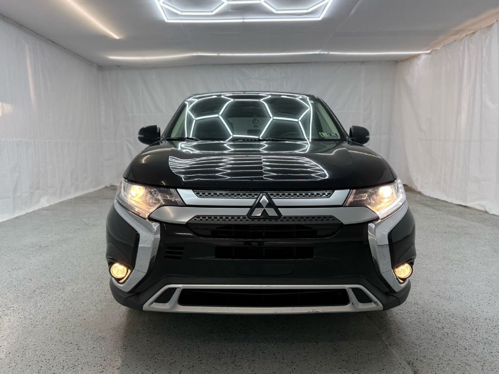 2019 Mitsubishi Outlander Image 8