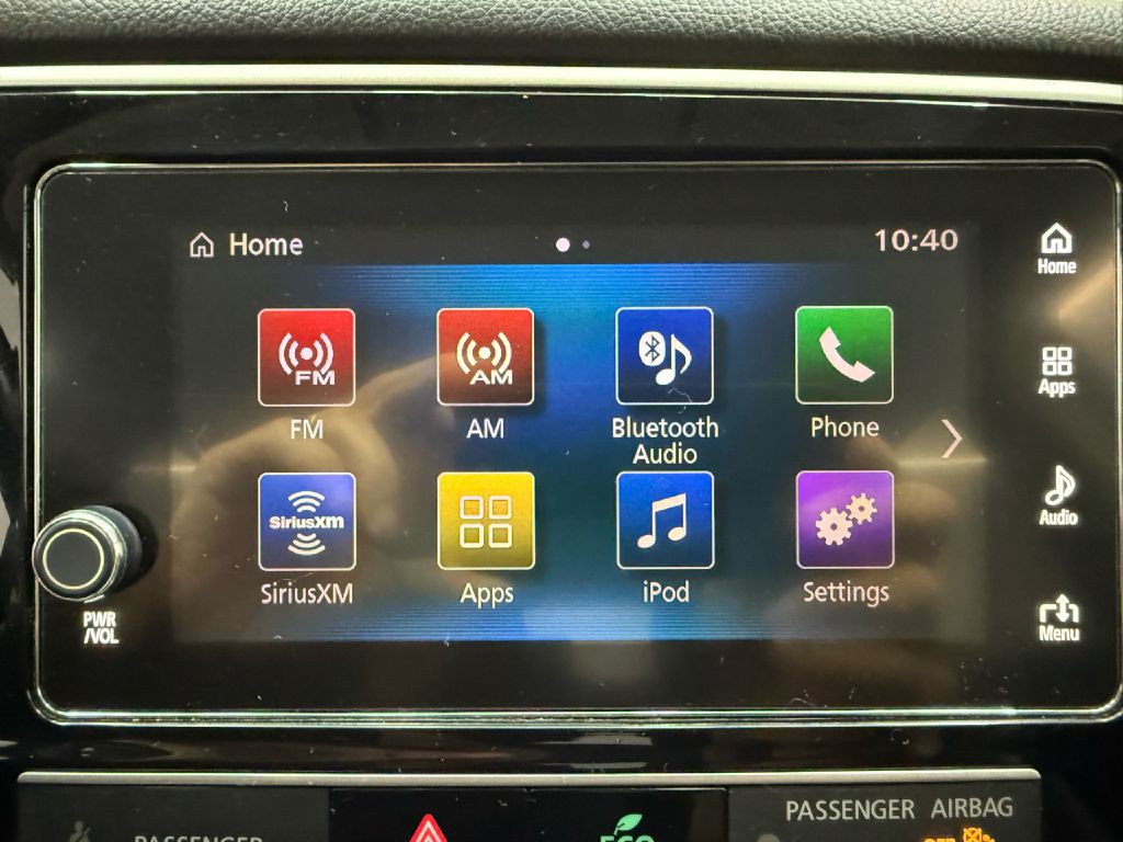 2019 Mitsubishi Outlander Image 16
