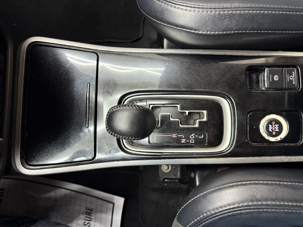 2019 Mitsubishi Outlander Image 19