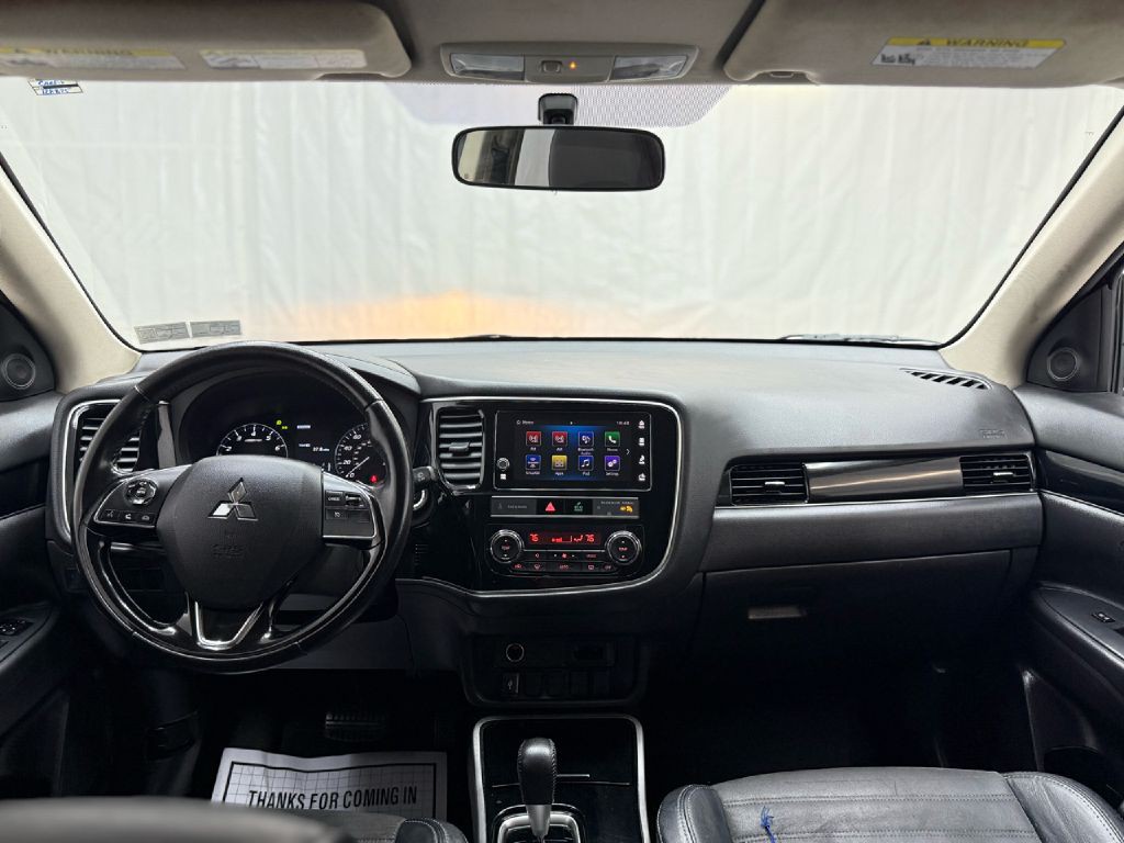 2019 Mitsubishi Outlander Image 24