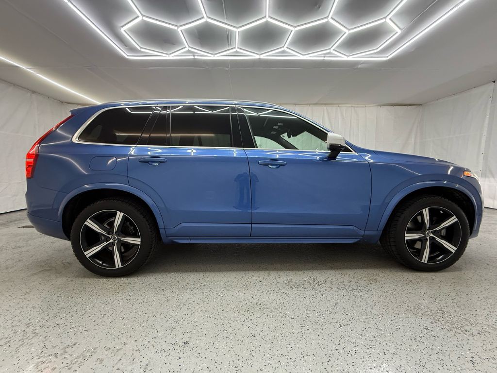 2016 Volvo XC90 Image 2