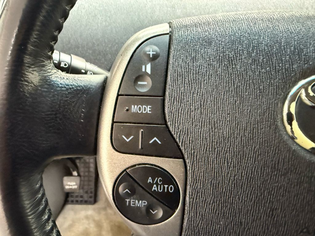 2008 Toyota Prius Image 12