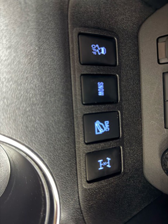 2017 Toyota Highlander Image 21