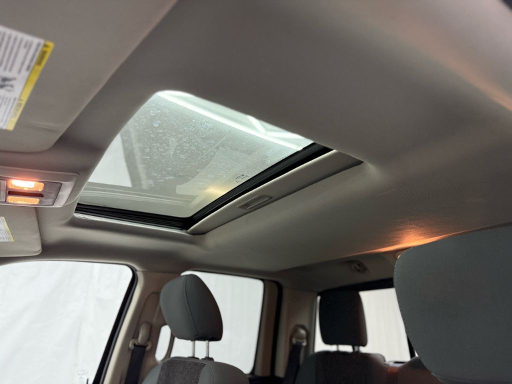 2015 RAM 1500 Image 11