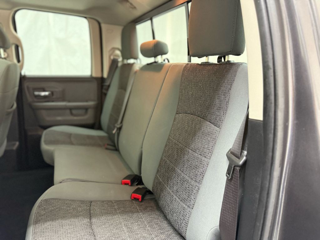 2015 RAM 1500 Image 23