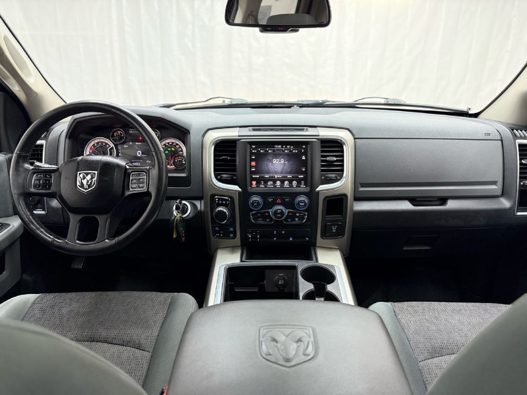 2015 RAM 1500 Image 24