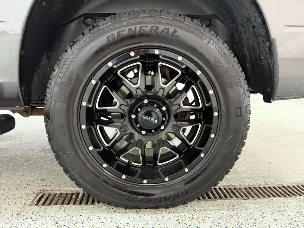 2015 RAM 1500 Image 28