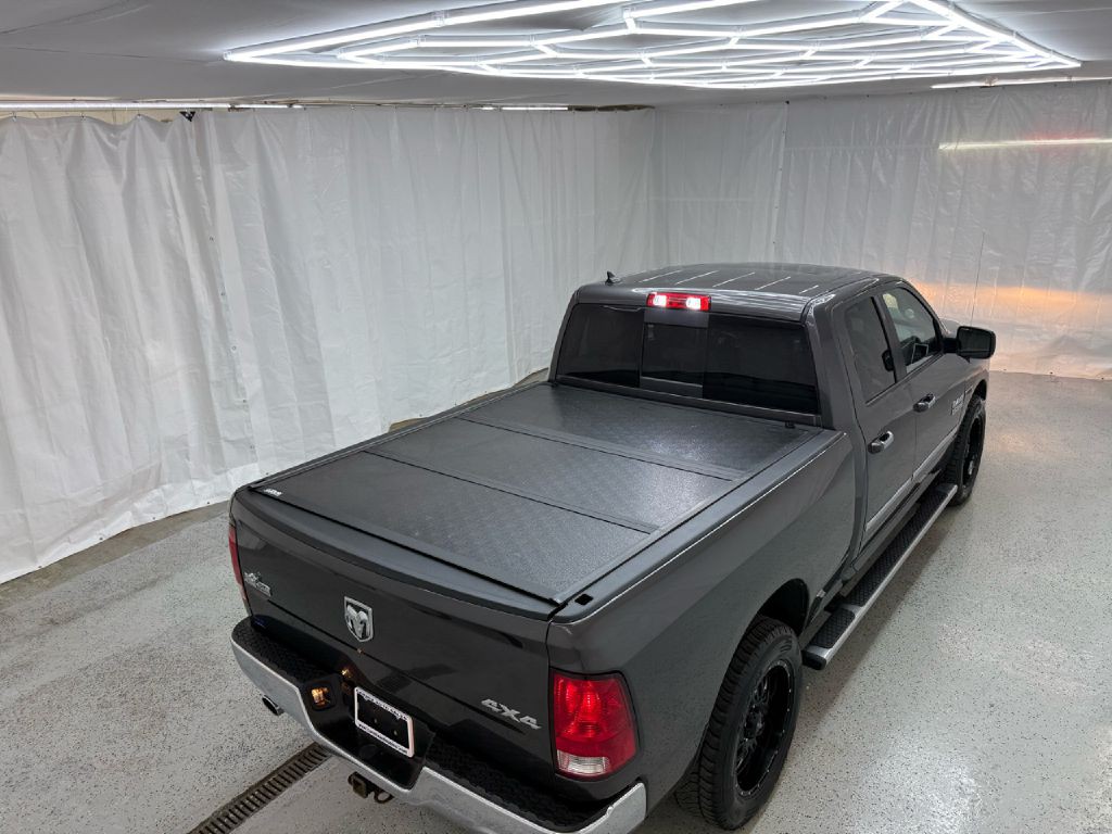 2015 RAM 1500 Image 32