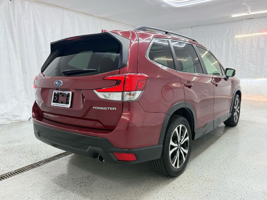 2020 Subaru Forester Image 3