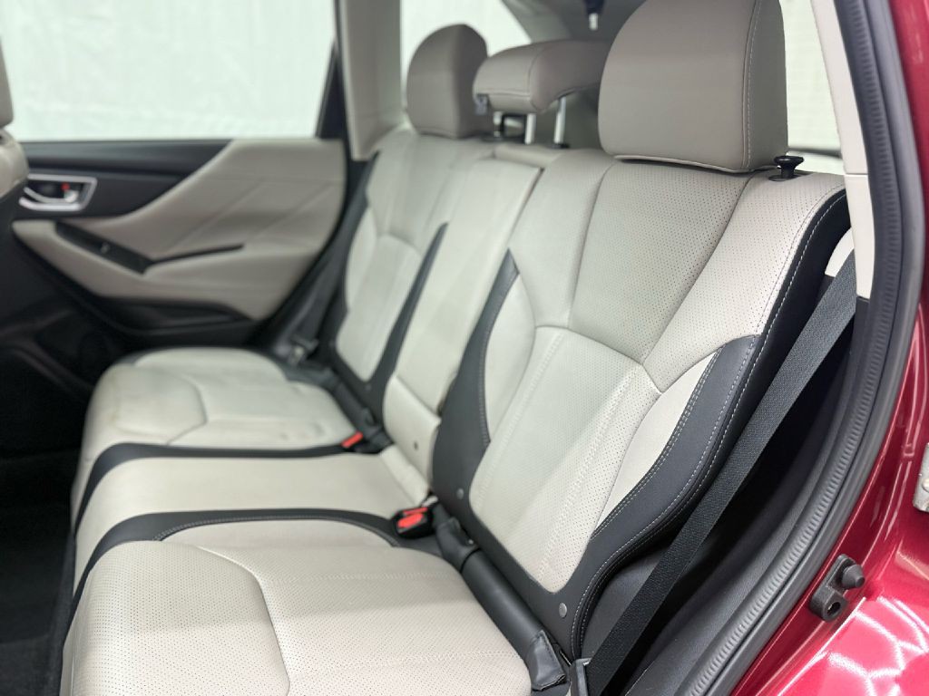 2020 Subaru Forester Image 22