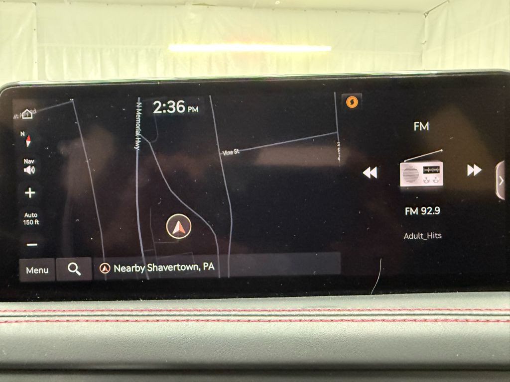 2022 Genesis G70 Image 19