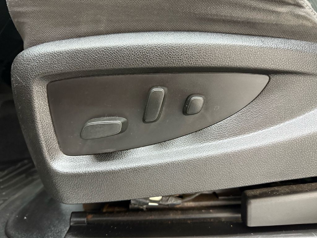 2016 Chevrolet Silverado 1500 Image 11