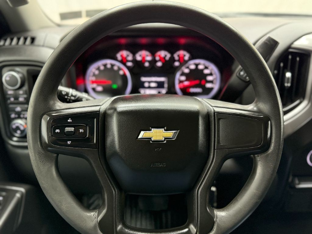 2019 Chevrolet Silverado 1500 Image 12