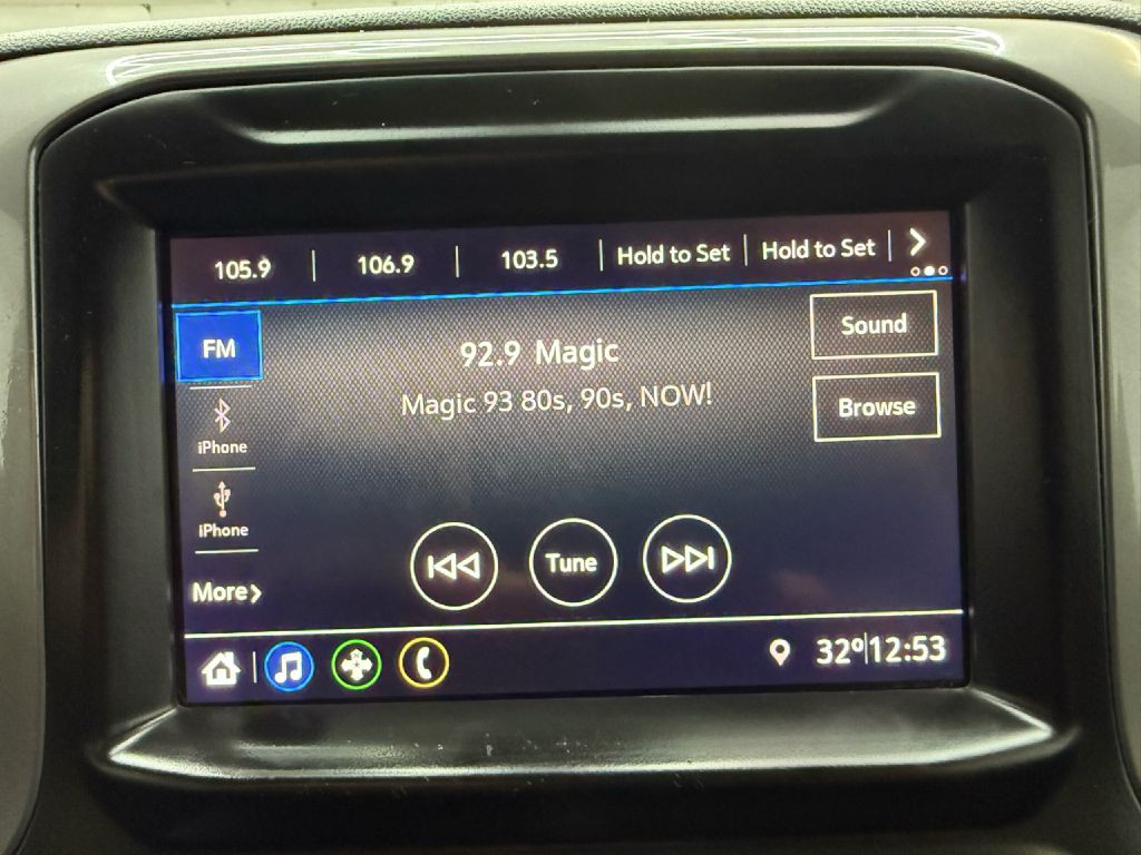 2019 Chevrolet Silverado 1500 Image 16