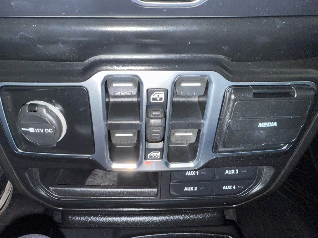 2020 Jeep Wrangler Unlimited Image 18