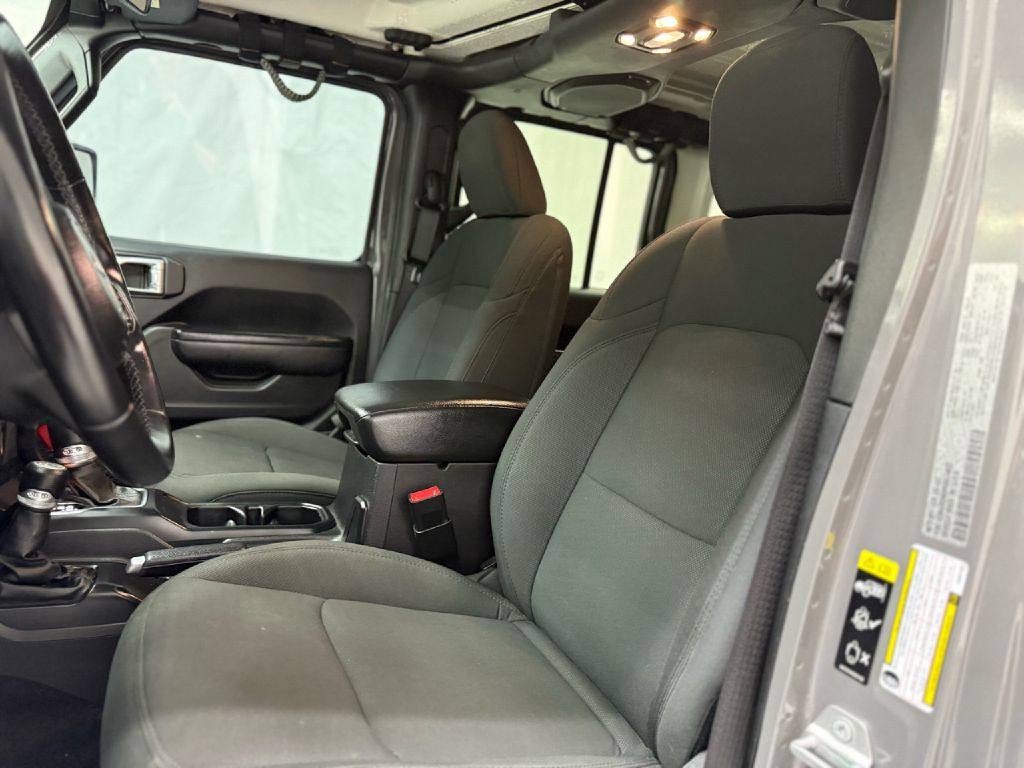 2021 Jeep Wrangler Unlimited Image 9