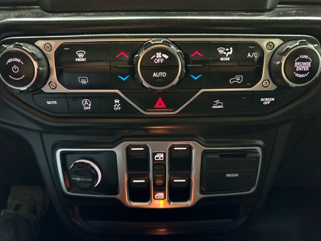 2021 Jeep Wrangler Unlimited Image 17