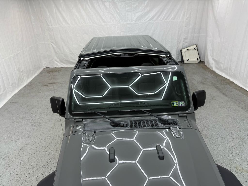 2021 Jeep Wrangler Unlimited Image 35