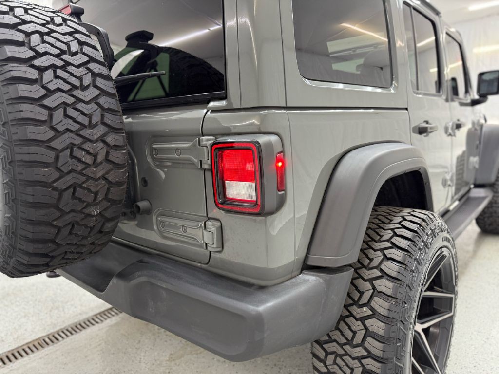 2021 Jeep Wrangler Unlimited Image 39