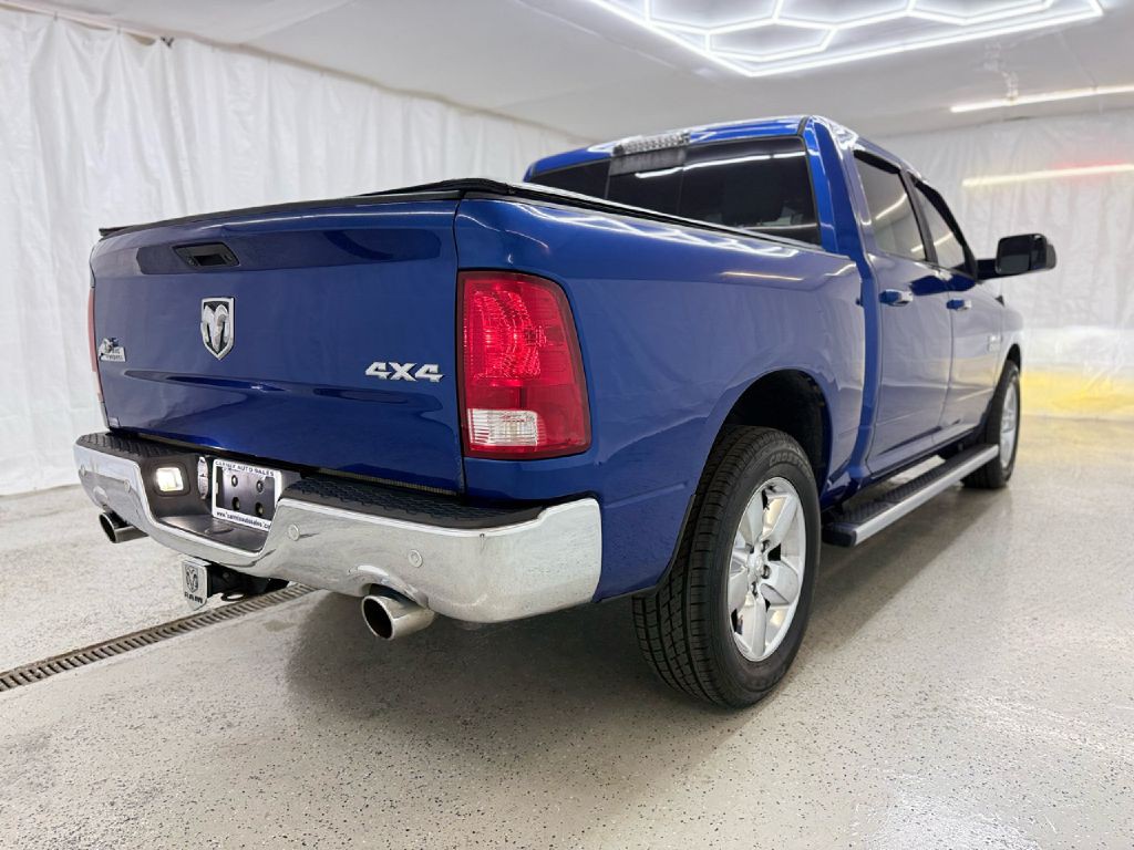 2016 RAM 1500 Image 3