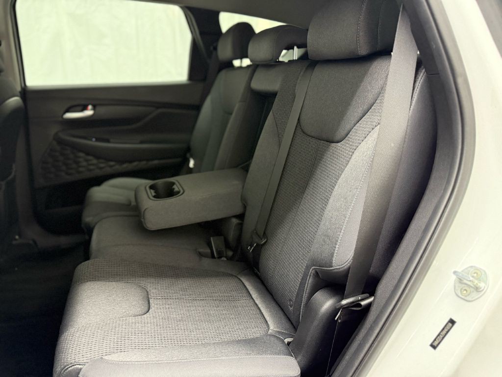 2022 Hyundai Santa Fe Image 22