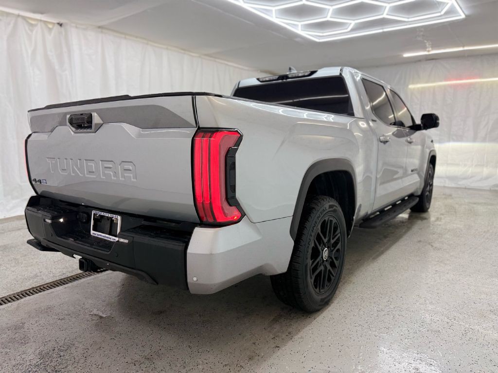 2024 Toyota Tundra Image 3