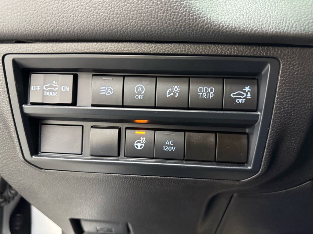 2024 Toyota Tundra Image 24