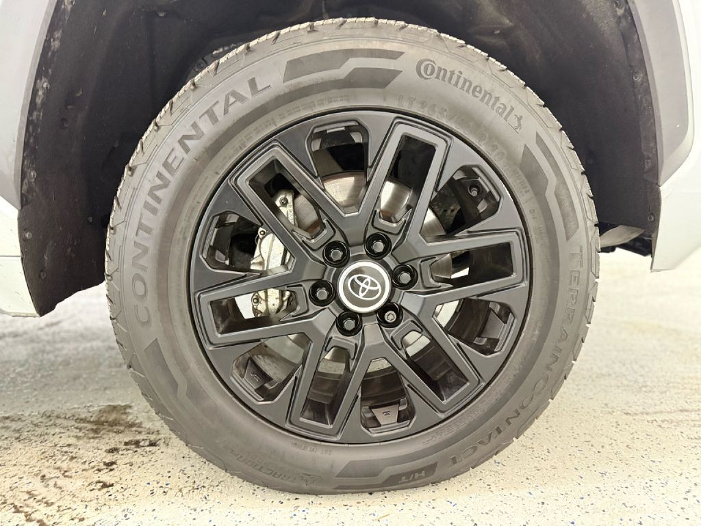 2024 Toyota Tundra Image 37