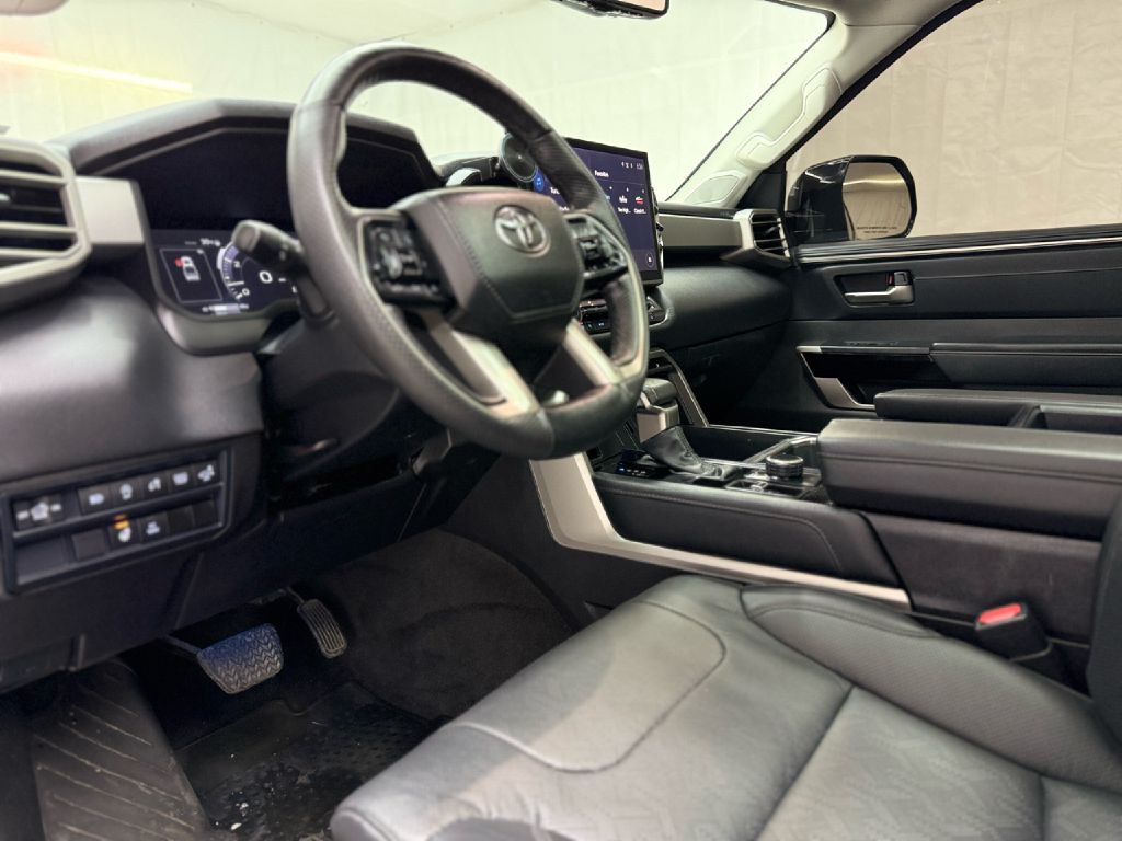 2024 Toyota Tundra Image 45
