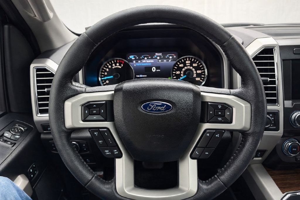 2015 Ford F-150 Image 14