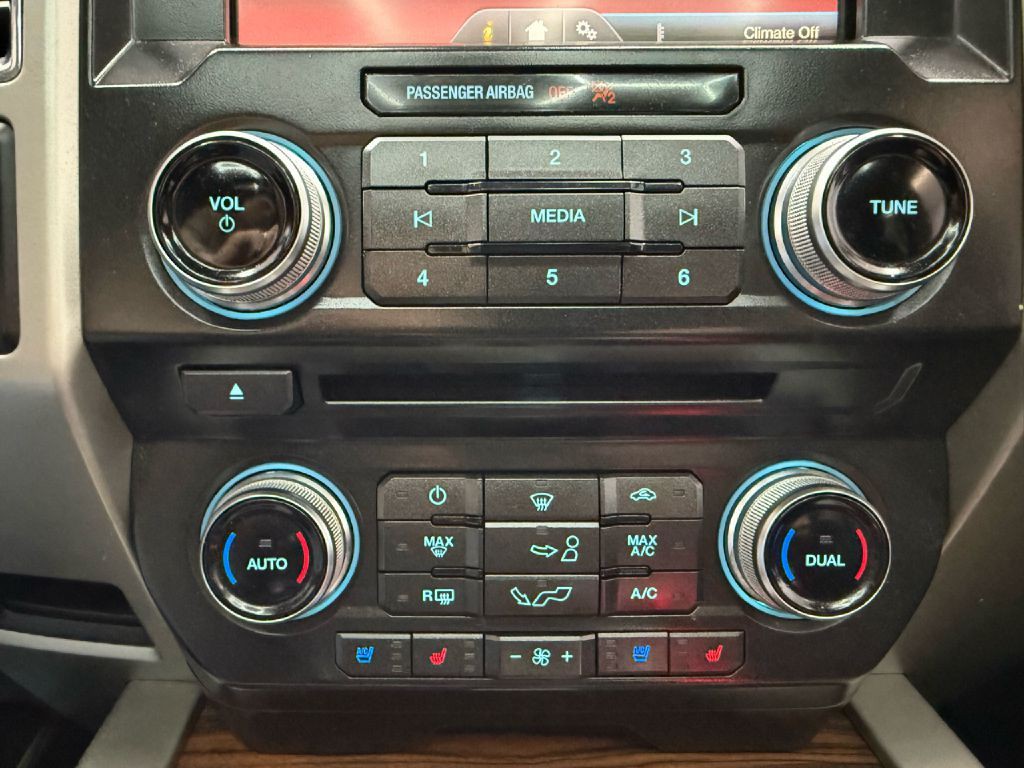 2015 Ford F-150 Image 19