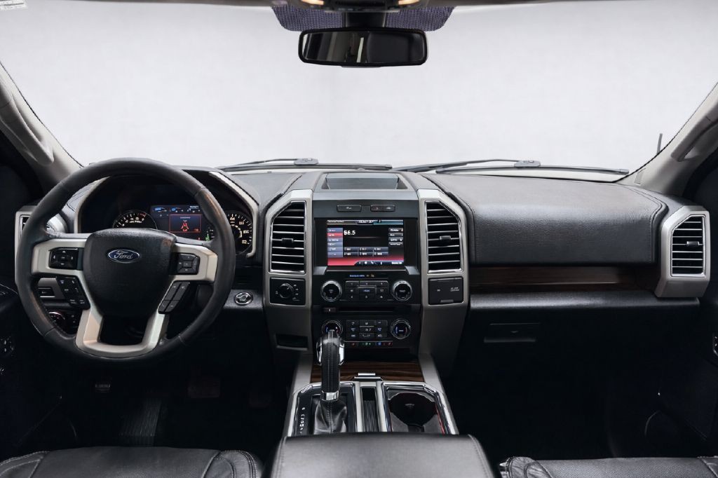 2015 Ford F-150 Image 26