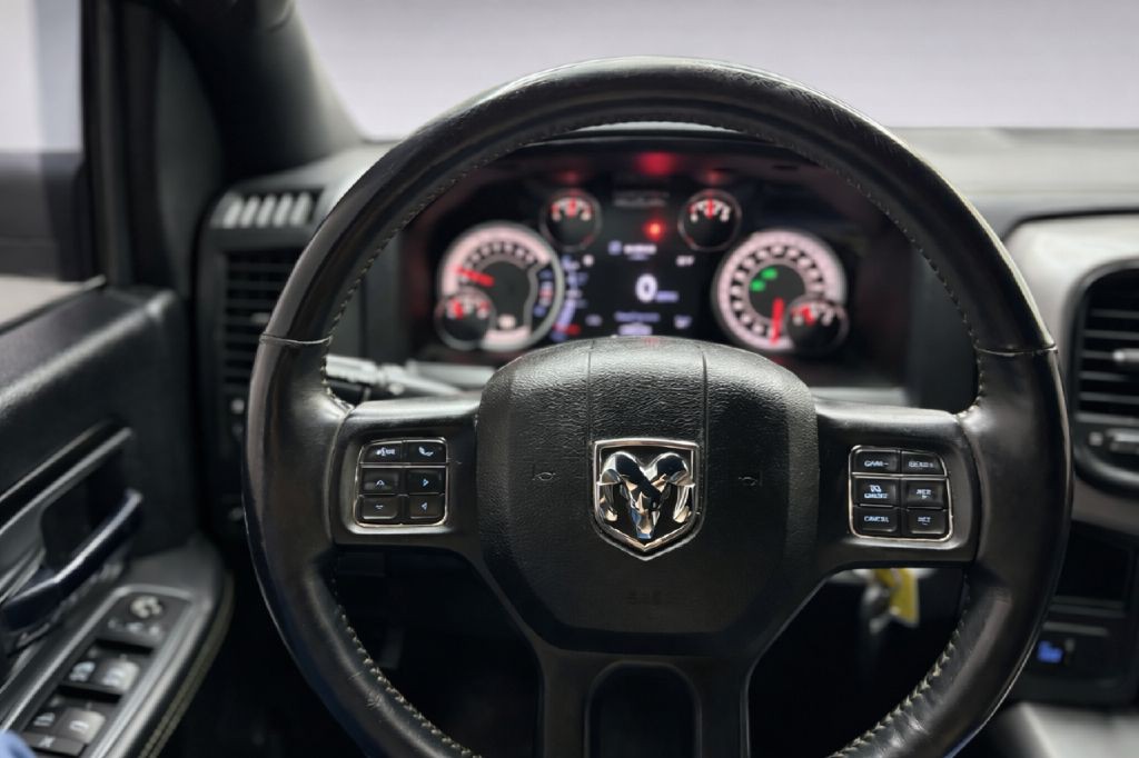 2017 RAM 1500 Image 12