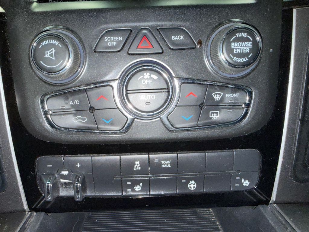 2017 RAM 1500 Image 18