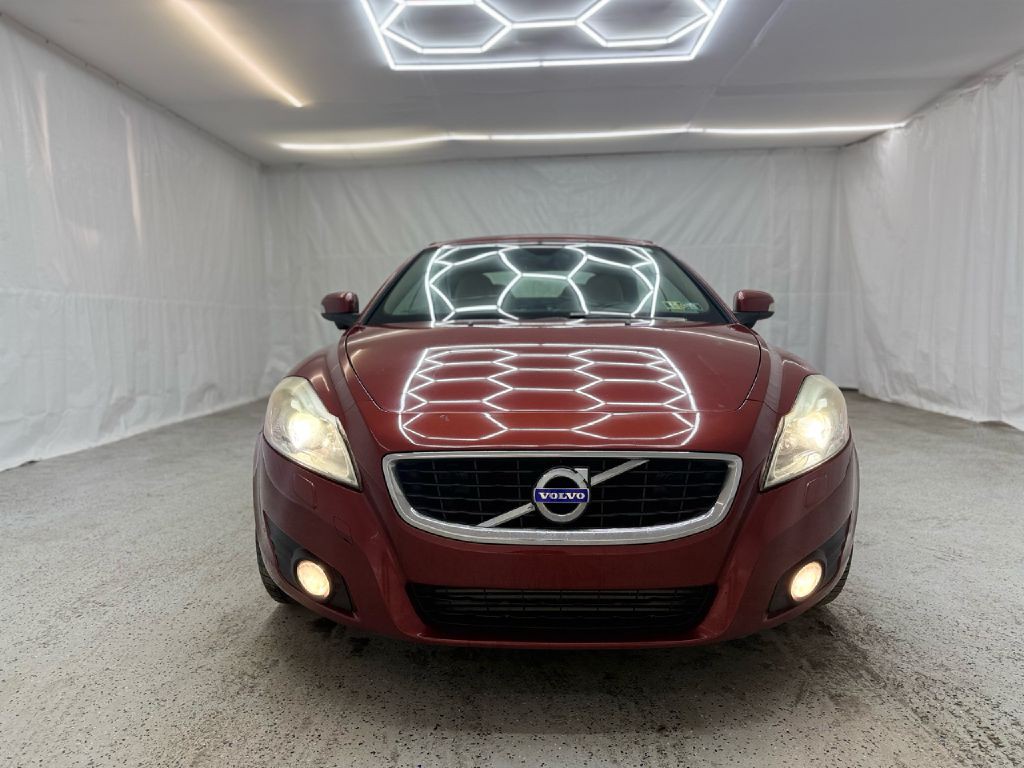 2012 Volvo C70 Image 8